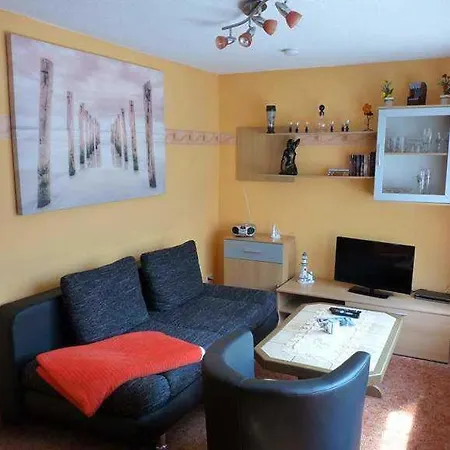 In Mariendorf Auf Der Halbinsel Moenchgut Apartmán *