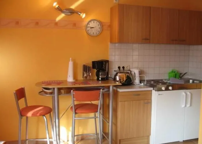 In Mariendorf Auf Der Halbinsel Moenchgut Appartement