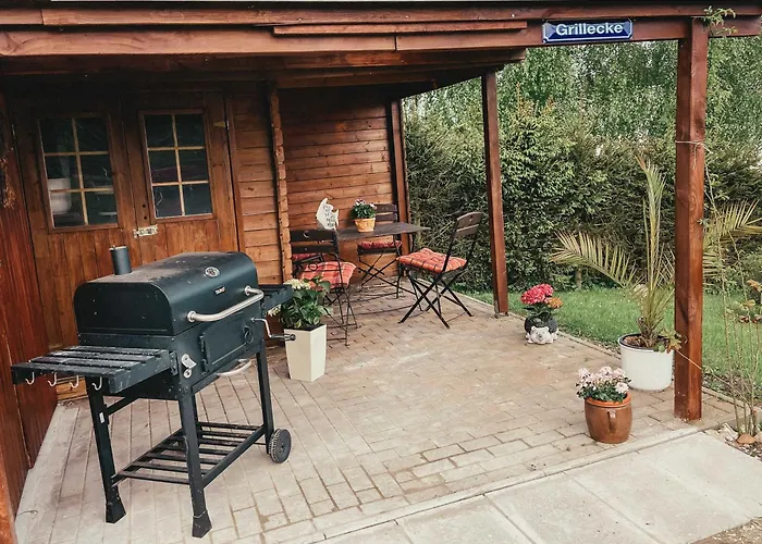 In Mariendorf Auf Der Halbinsel Moenchgut Appartement *